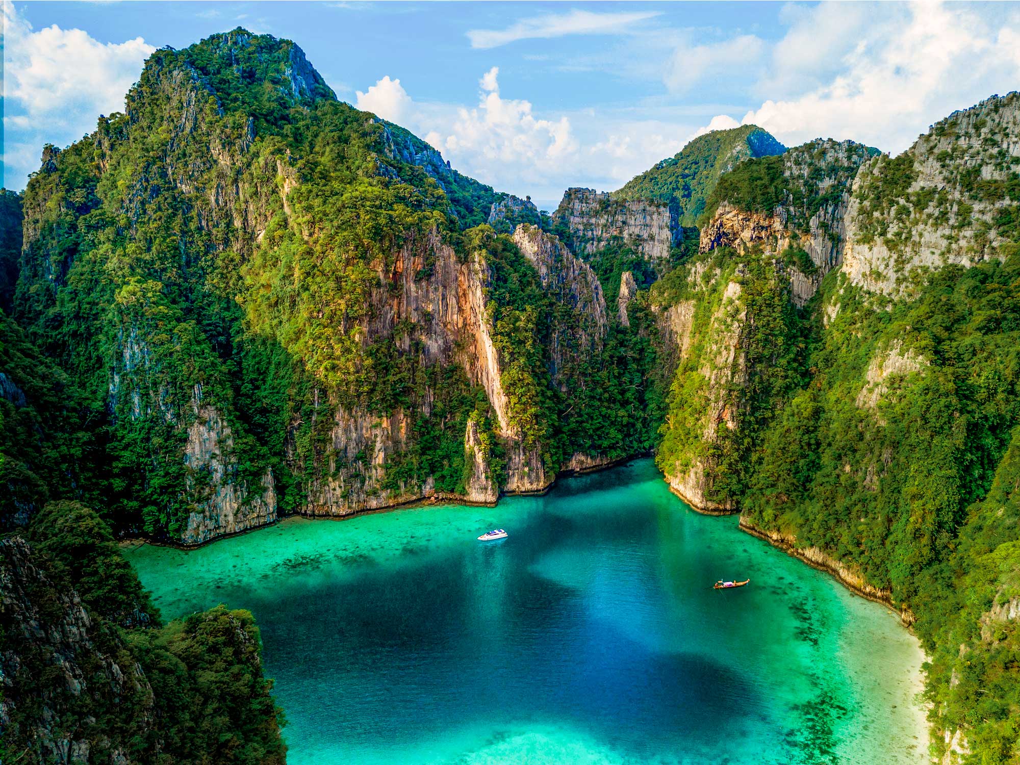 Phi Phi Islands (Koh Phi Phi) tour Premium with Lunch