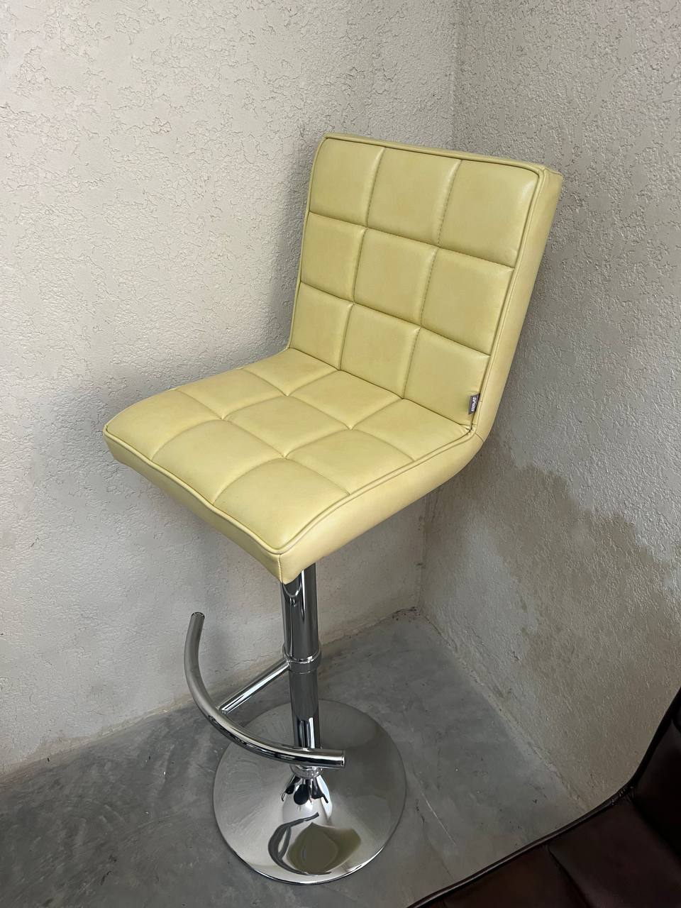 Стілець барний Версаль