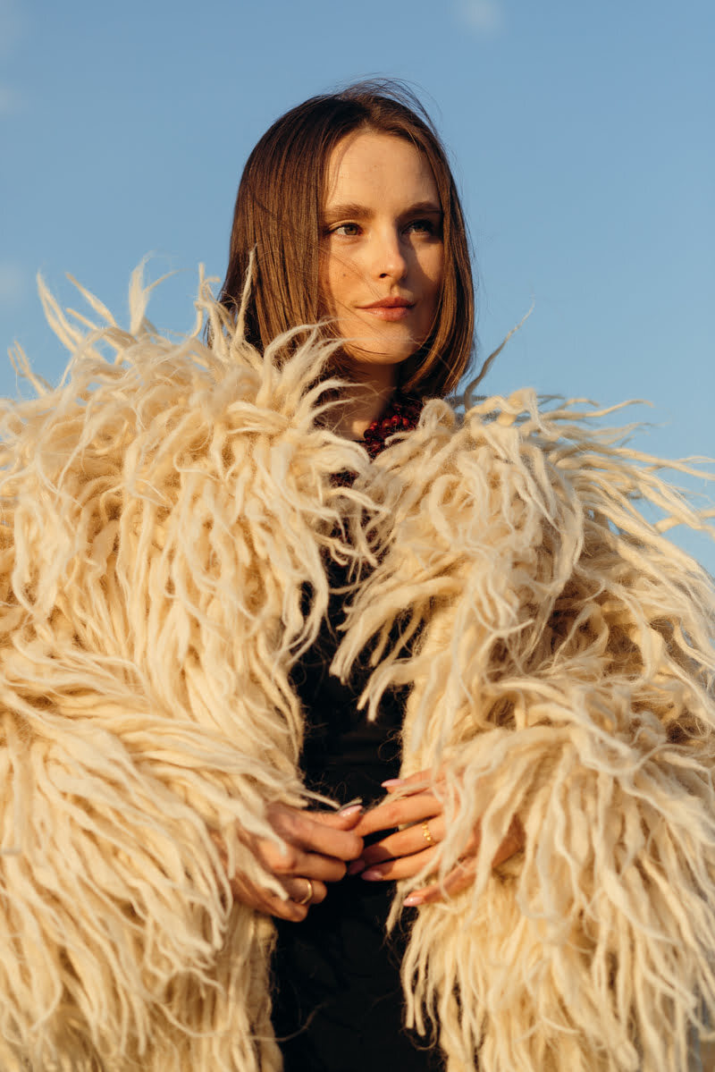 Ґуня з тонкої пряжі