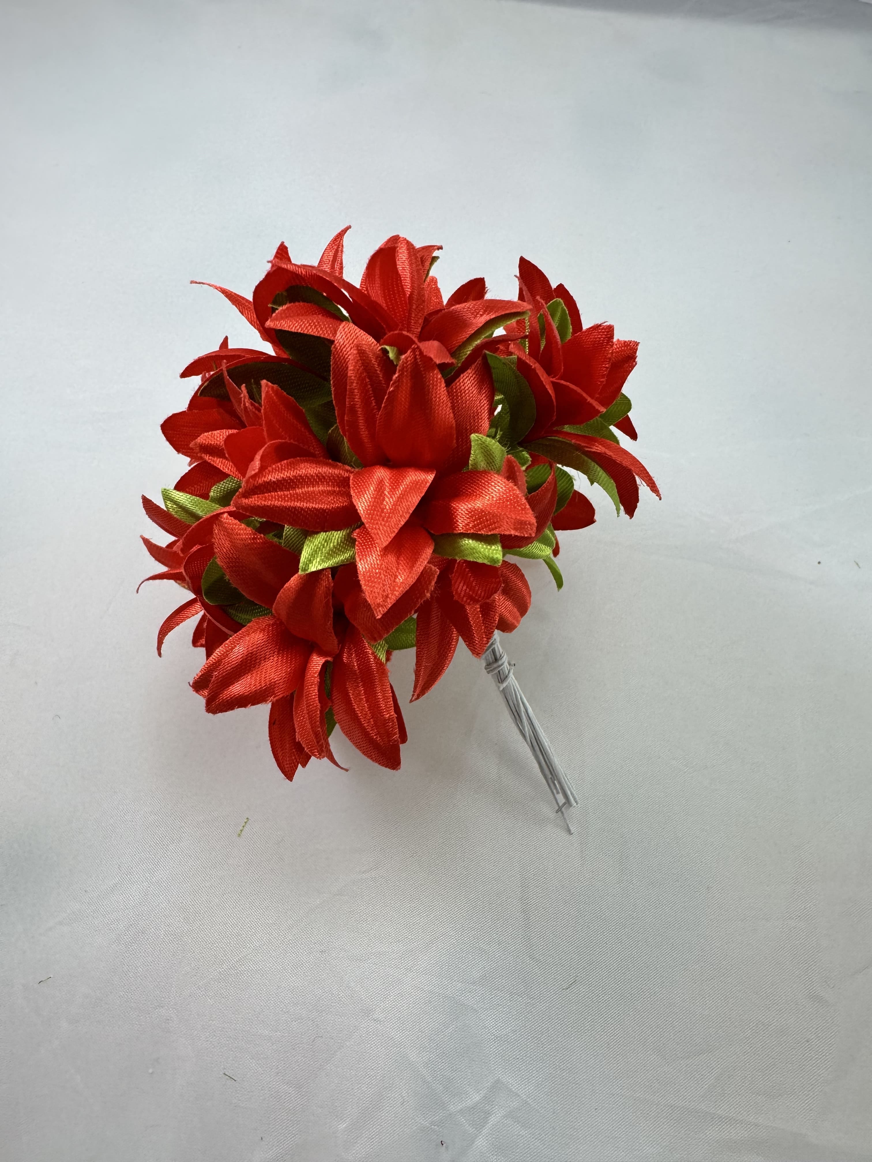 Червоні штучні квіти на ніжці 20 шт