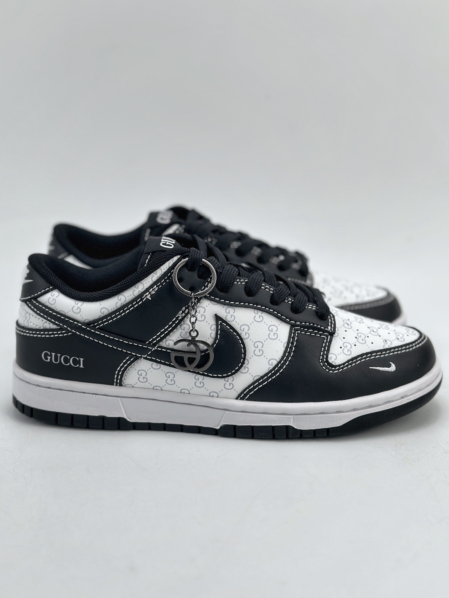 Gucci Screener patent leather trainers