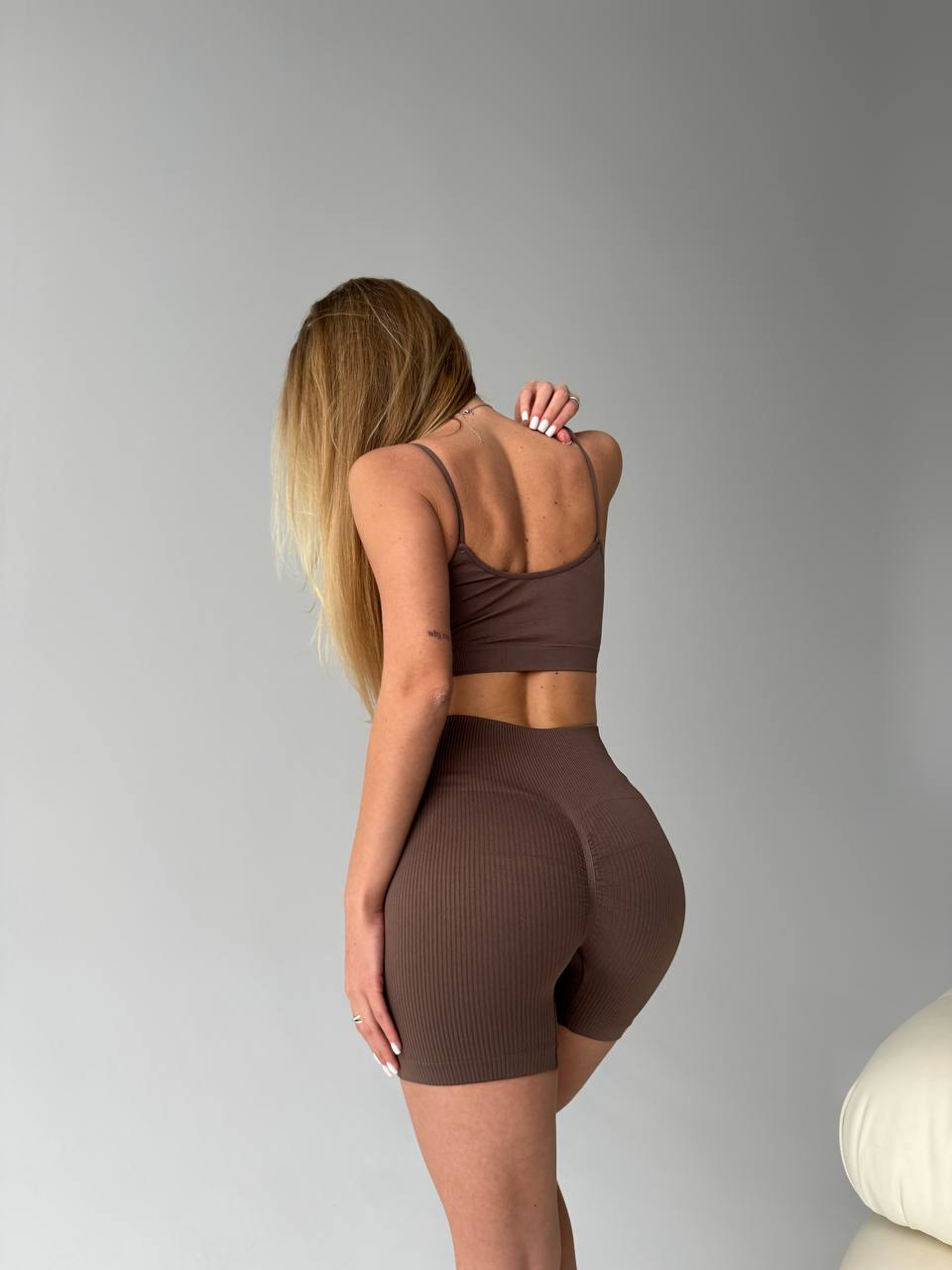 Велосипедки в рубчик з пуш ап ефектом укорочені в кольорі мокко