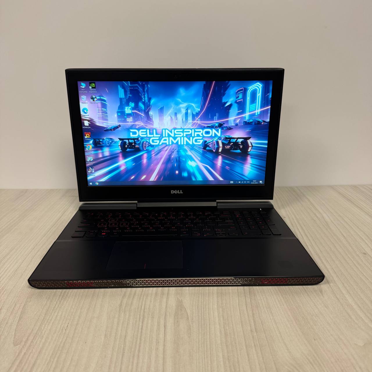 Dell Inspiron Gaming 7567 8GB RAM SSD 128GB