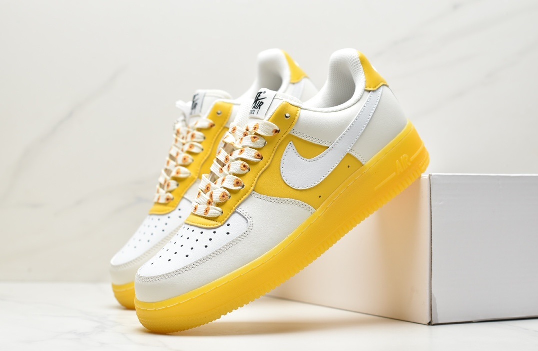 Nike Air Force 1 Low