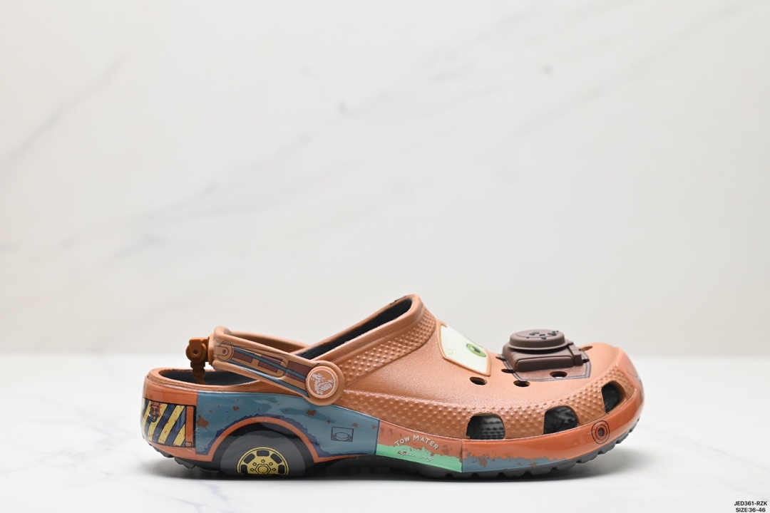 Cars x Crocs Classic Clog 'Mater'