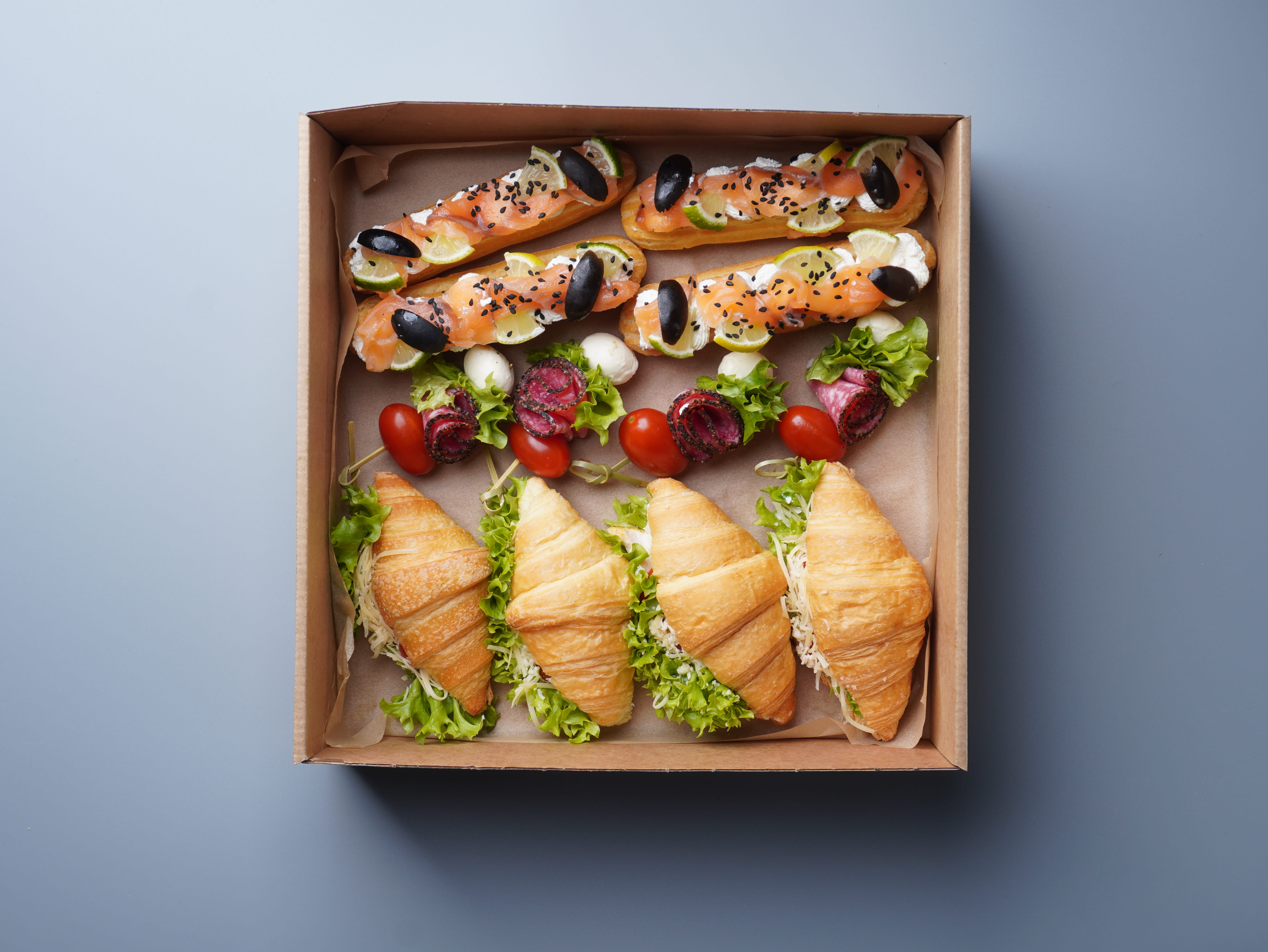 Тріо парті бокс (12 шт - 560 грам)