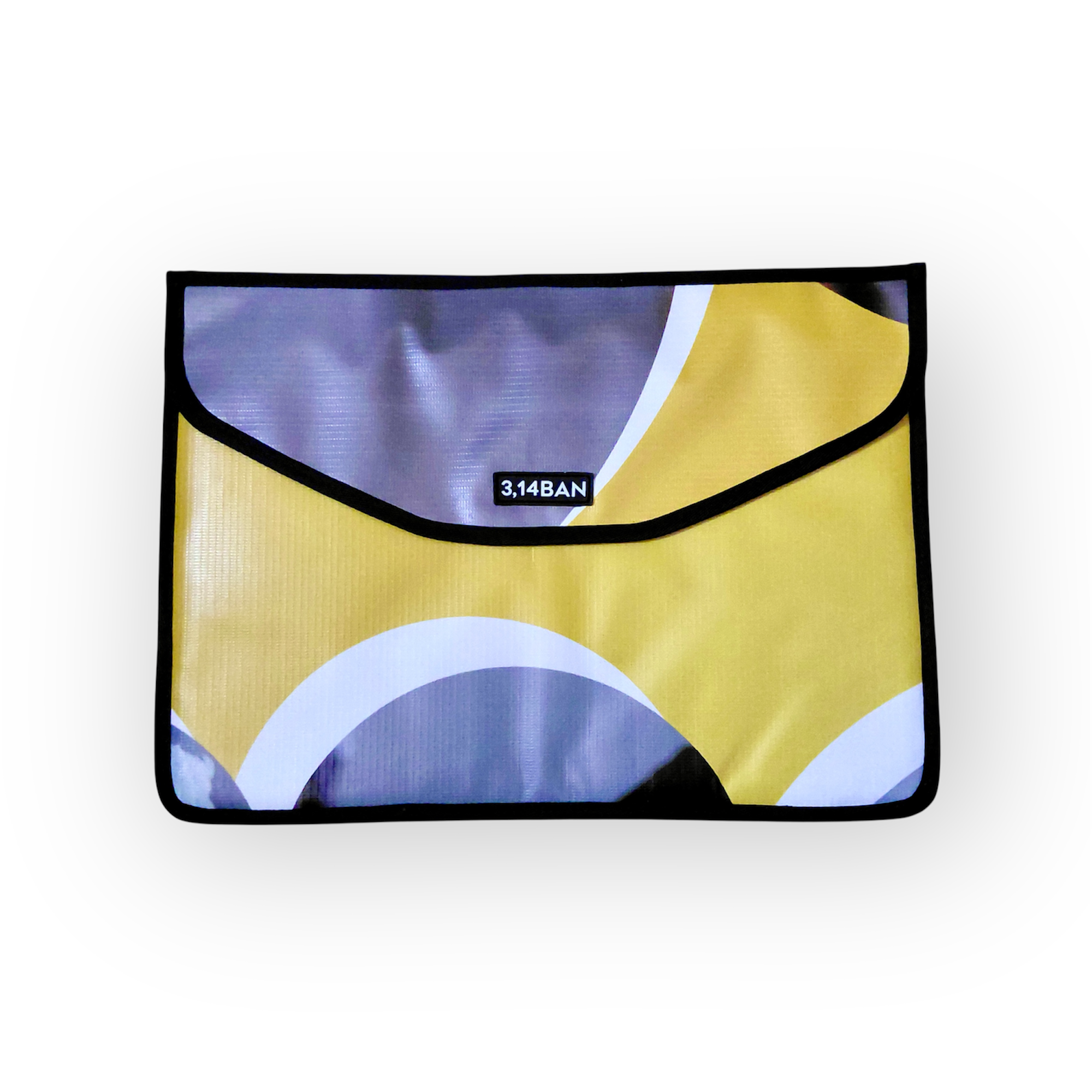 Laptop Sleeve from a Banner 26 × 36 cm