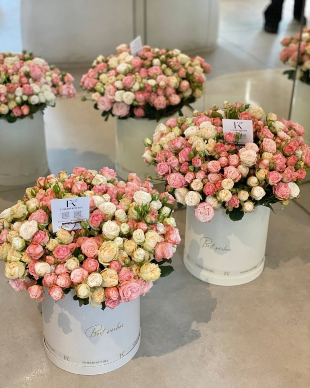 Мікс кущових троянд