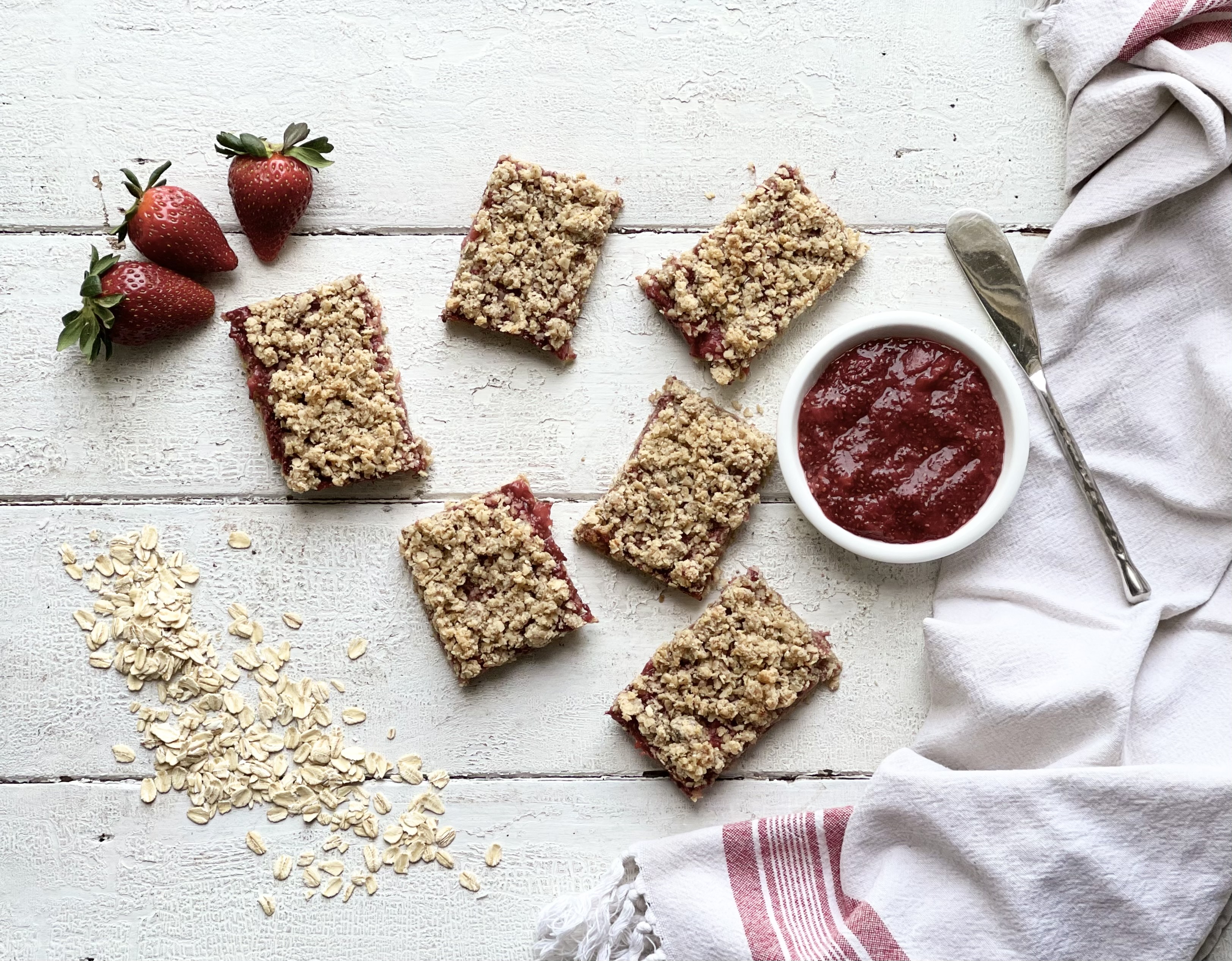 Strawberry Oat Bars - pkg of 6