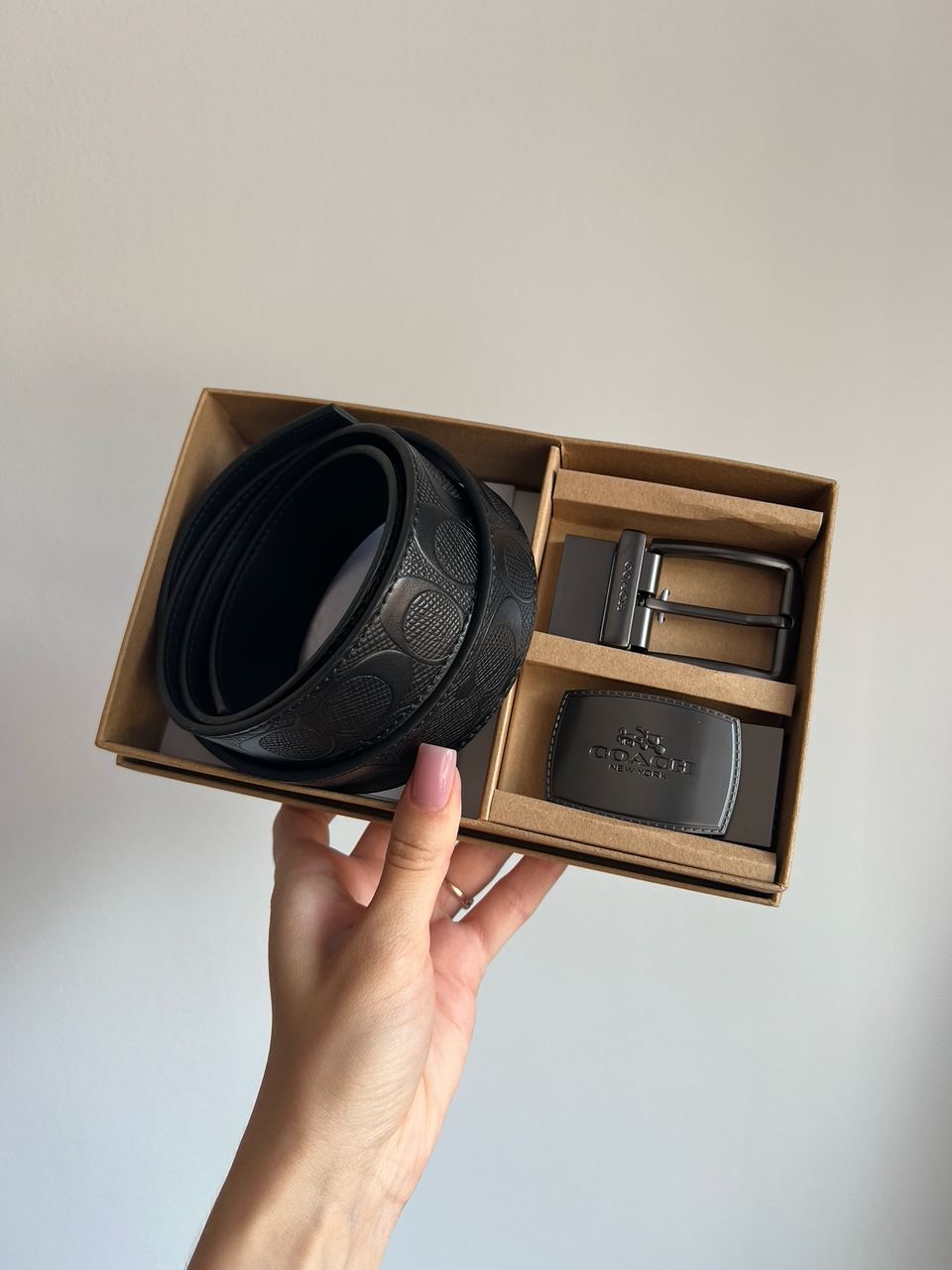 Coach Belt Kit Black Leather/Black Fittings