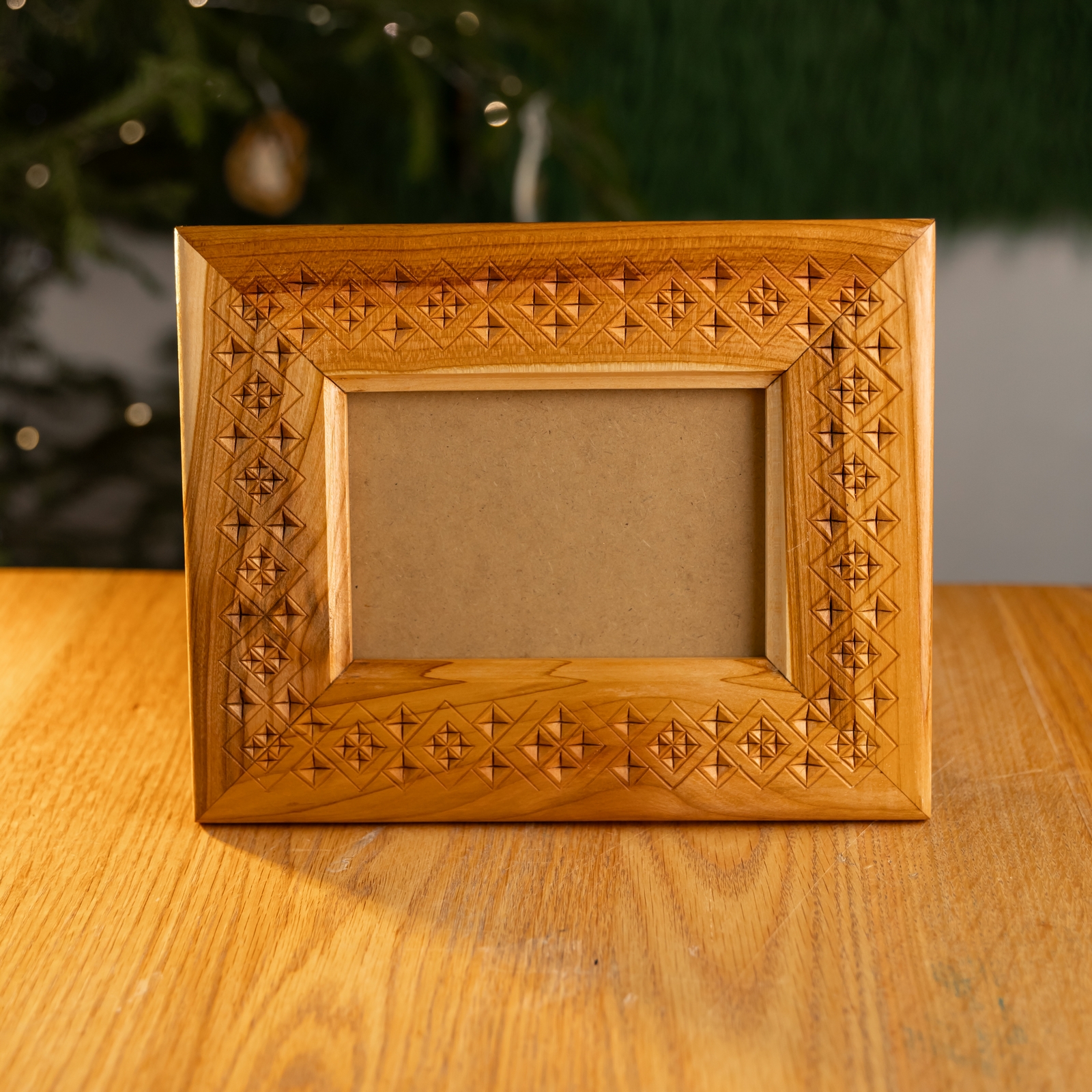 Різьблена рамка "Косів", 25*20 см