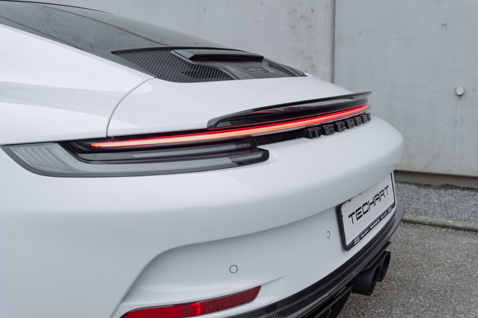 Porsche 911 (992) TECHART spoiler