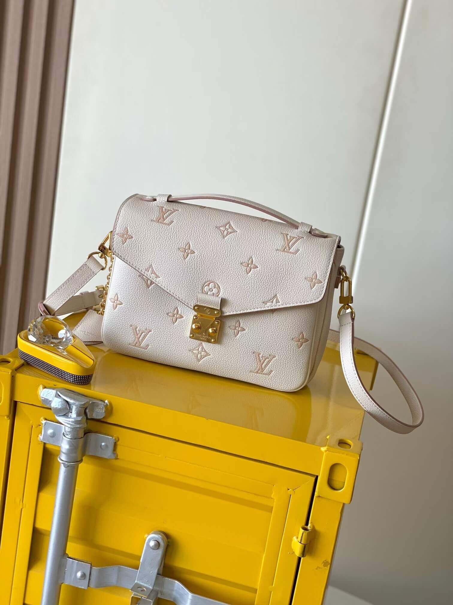 Louis Vuitton сумка