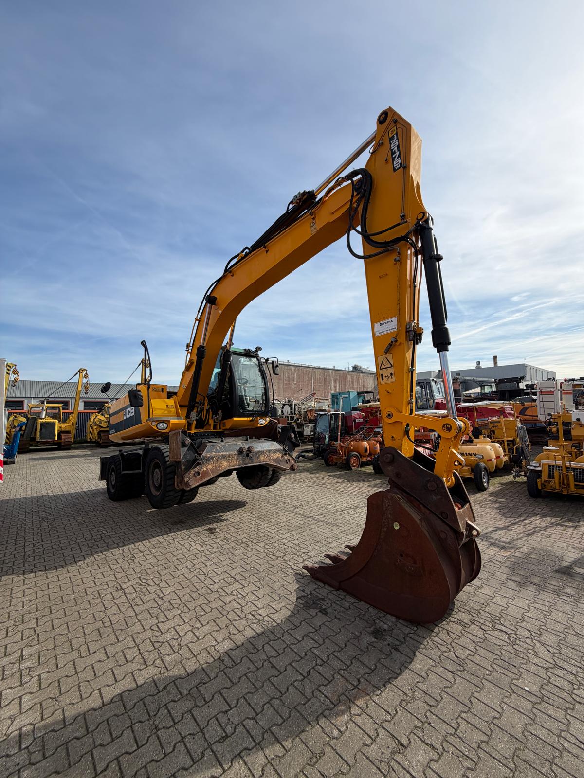 Екскаватор колісний| JCB JS175 W | 2011 рік | 