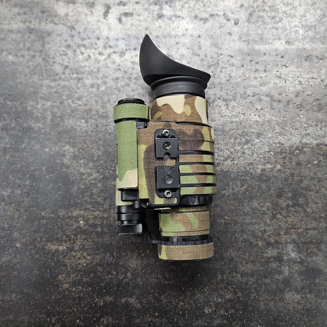 Маскувальні текстильні наліпки для ПНБ "AGM WOLF-14" від українського бренду "SVETOGOR DEFENCE".