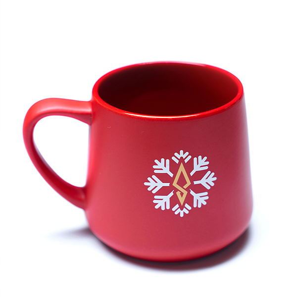 Чашка червона керамічна