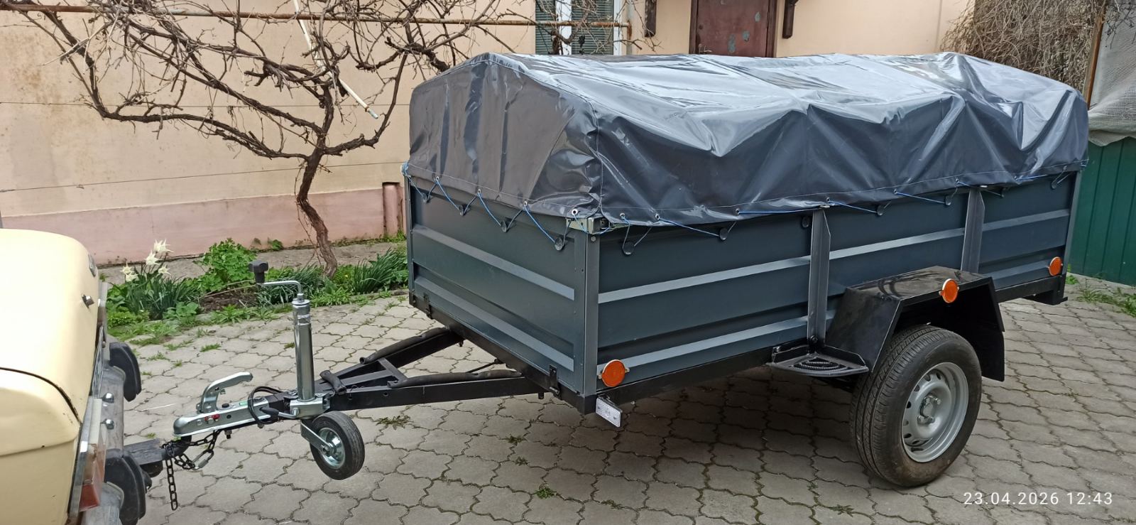 Легковий причіп Дніпро-250 на ресорах Волга