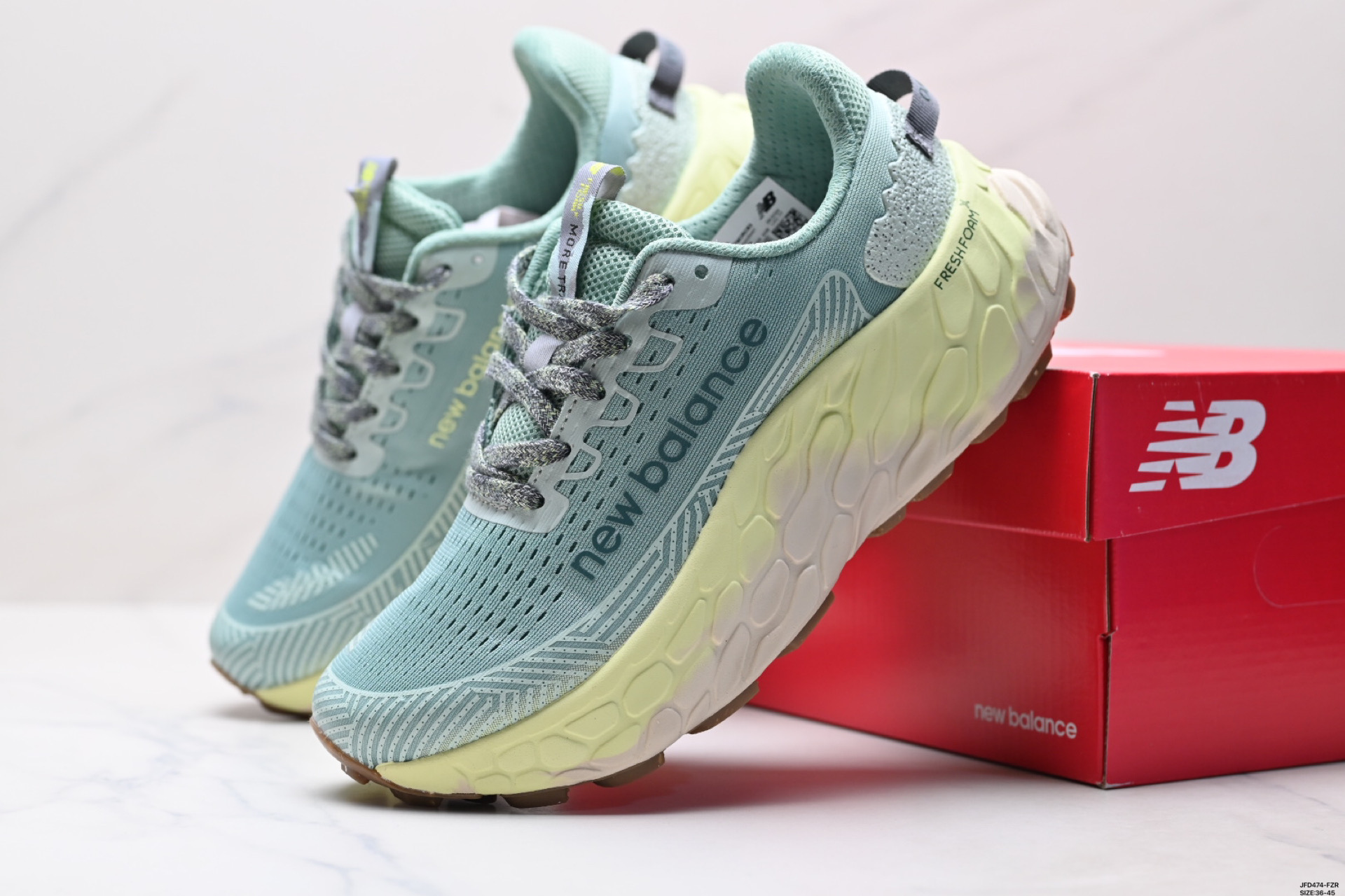 New Balance  WTMORCB3