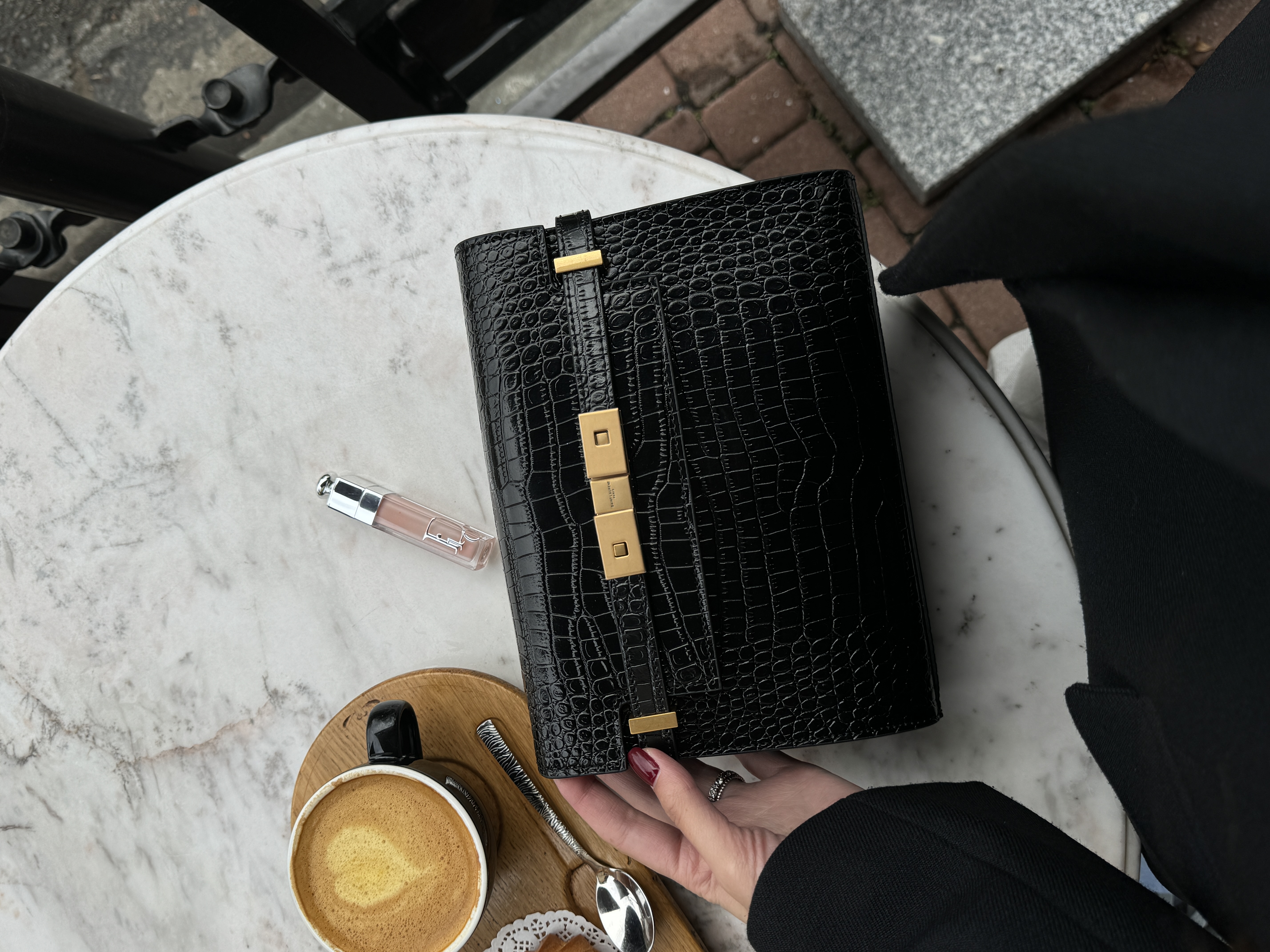 Yves Saint Laurent Manhattan Medium Leather Shoulder Bag Black Croco