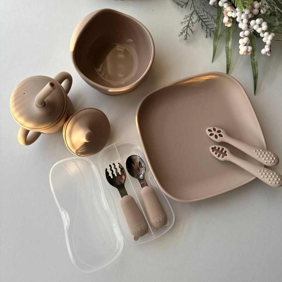 Набір силіконового посуду "Classic" 6 позицій Беж