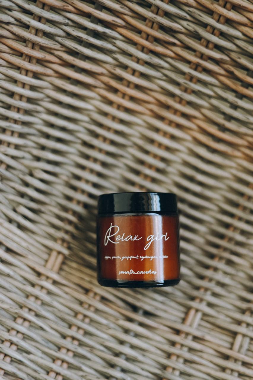 Свічка "Розслабся, дівчинко"