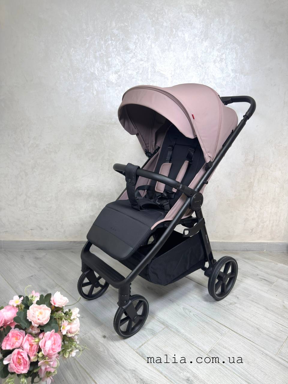 Прогулянкова коляска CARRELLO Bravo M/Lite CRL-5529 Club Beige