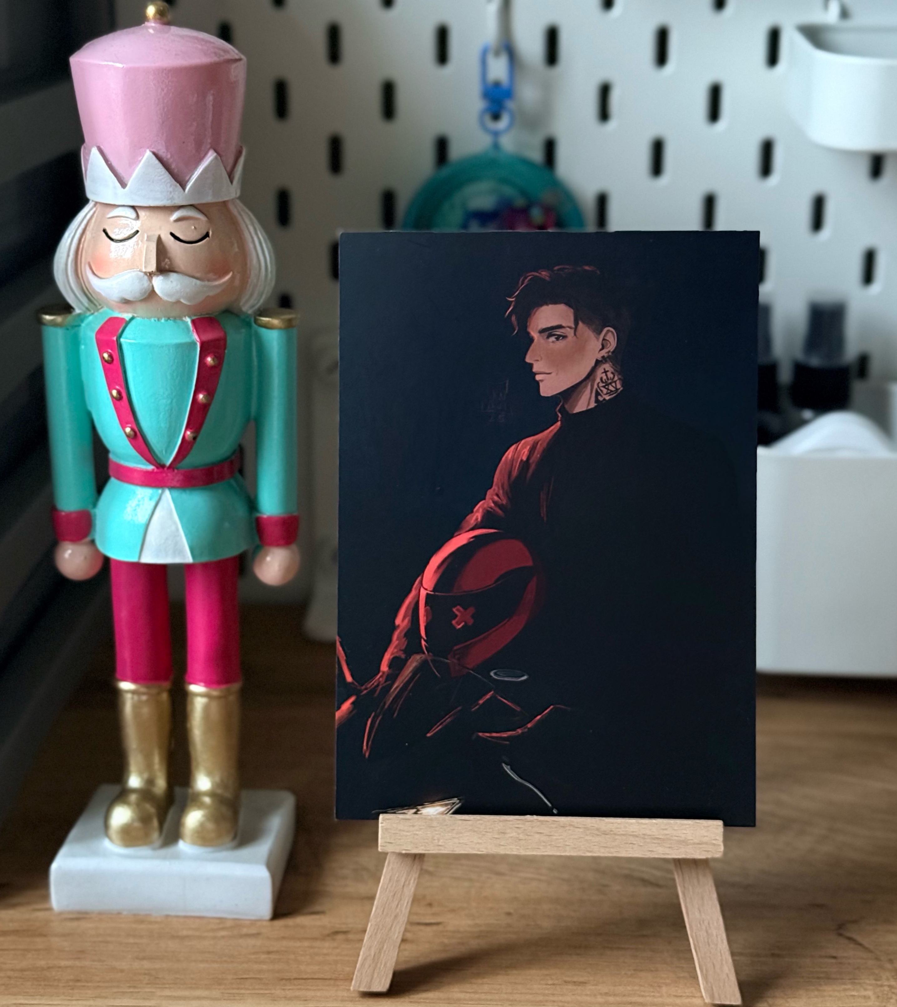 Листівка Caught Up