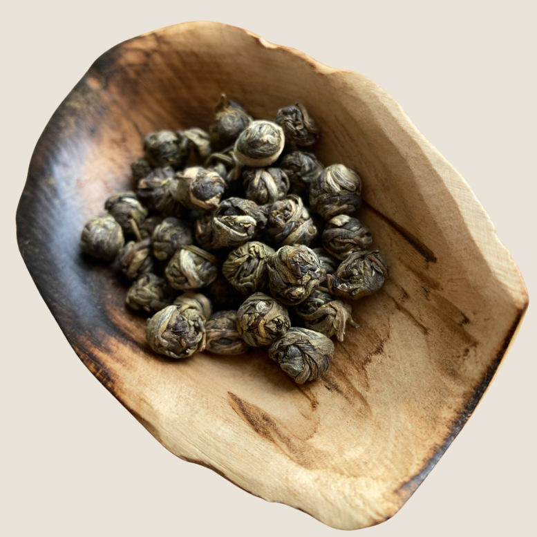 Зелений чай Молі Лун Чжу "Перлина Дракона"