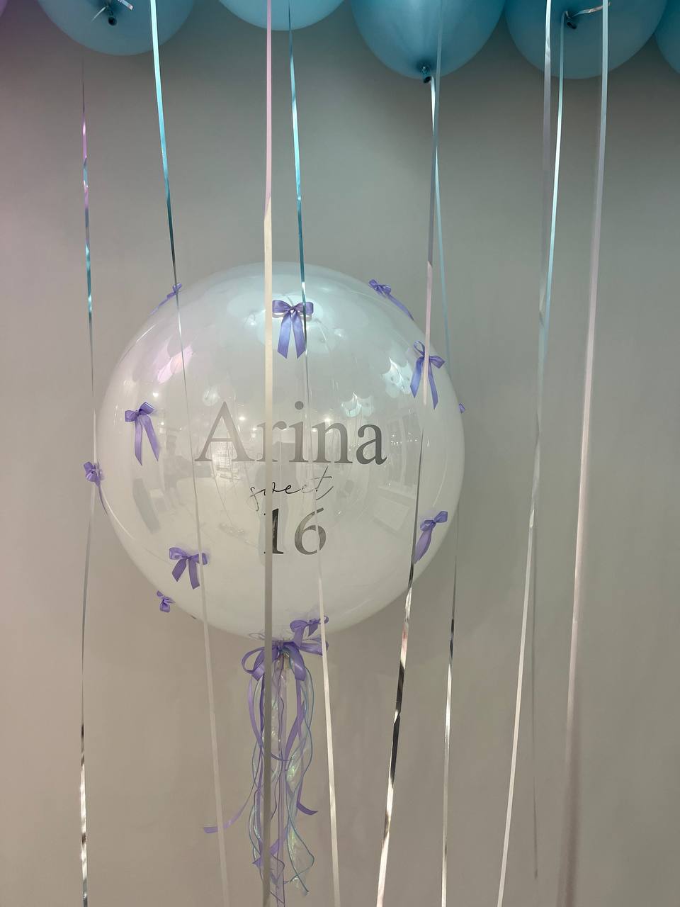 Скляна куля 60 см з бантиками