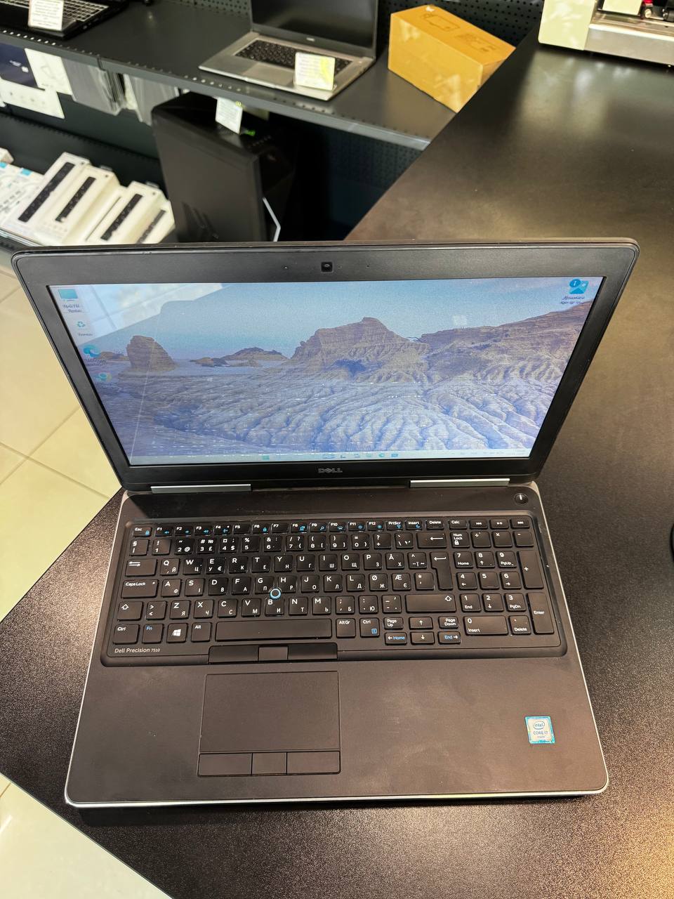 Ноутбук - робоча станція Dell Precision 7510