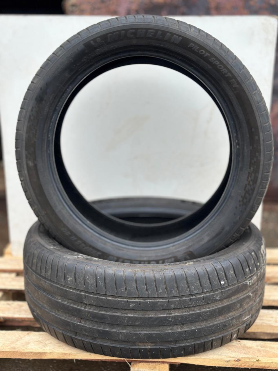 MICHELIN PILOT SPORT EV 255/45/20