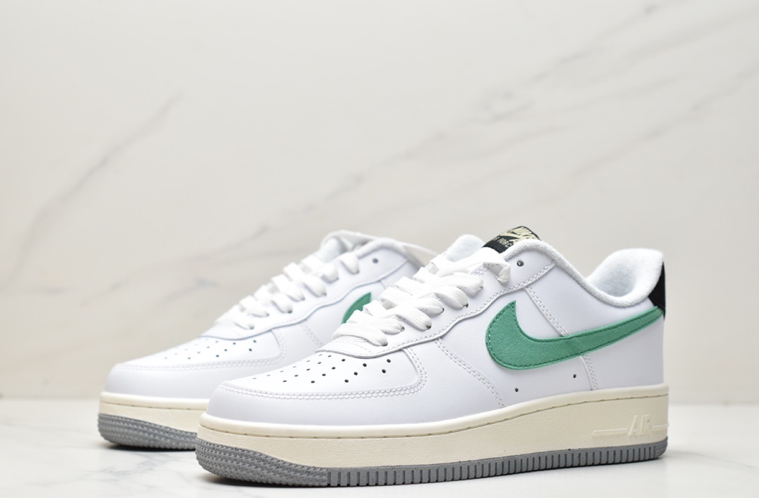 Nike Air Force 1 ’07 Low DR8593-100