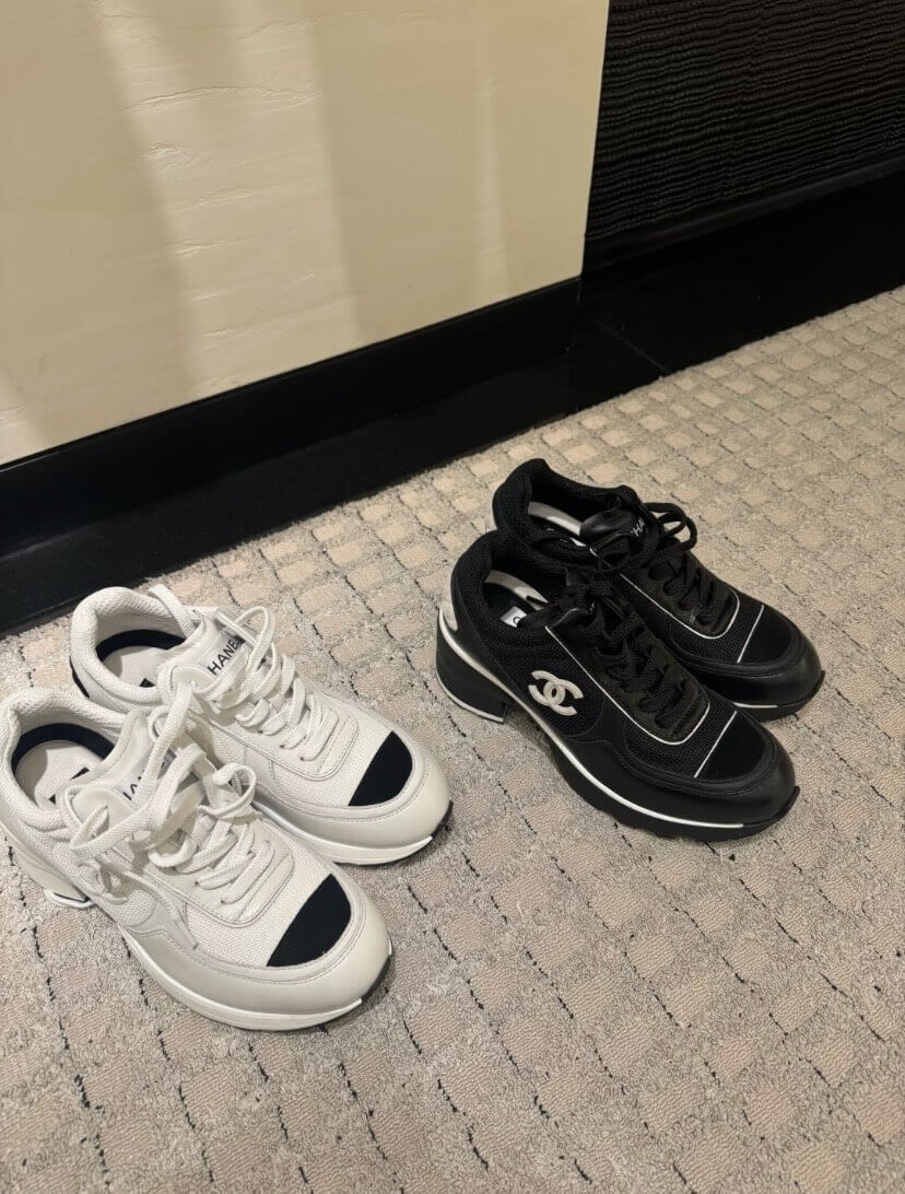 Chanel кросівки