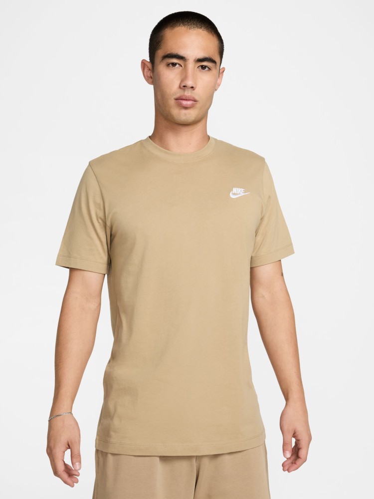 Футболка чоловіча Nike Sportswear Club