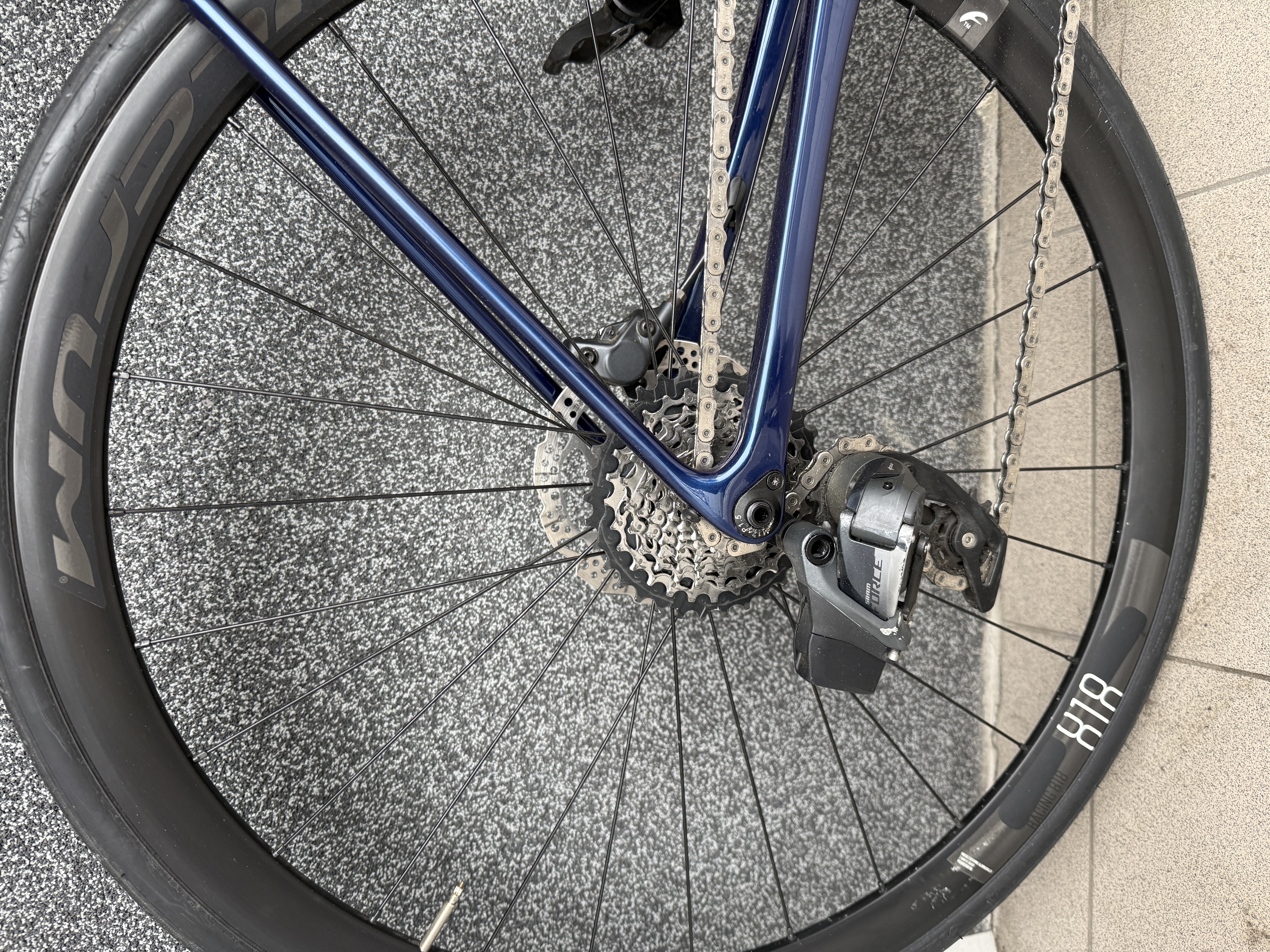 Велосипед шосейний Dolan Tuono