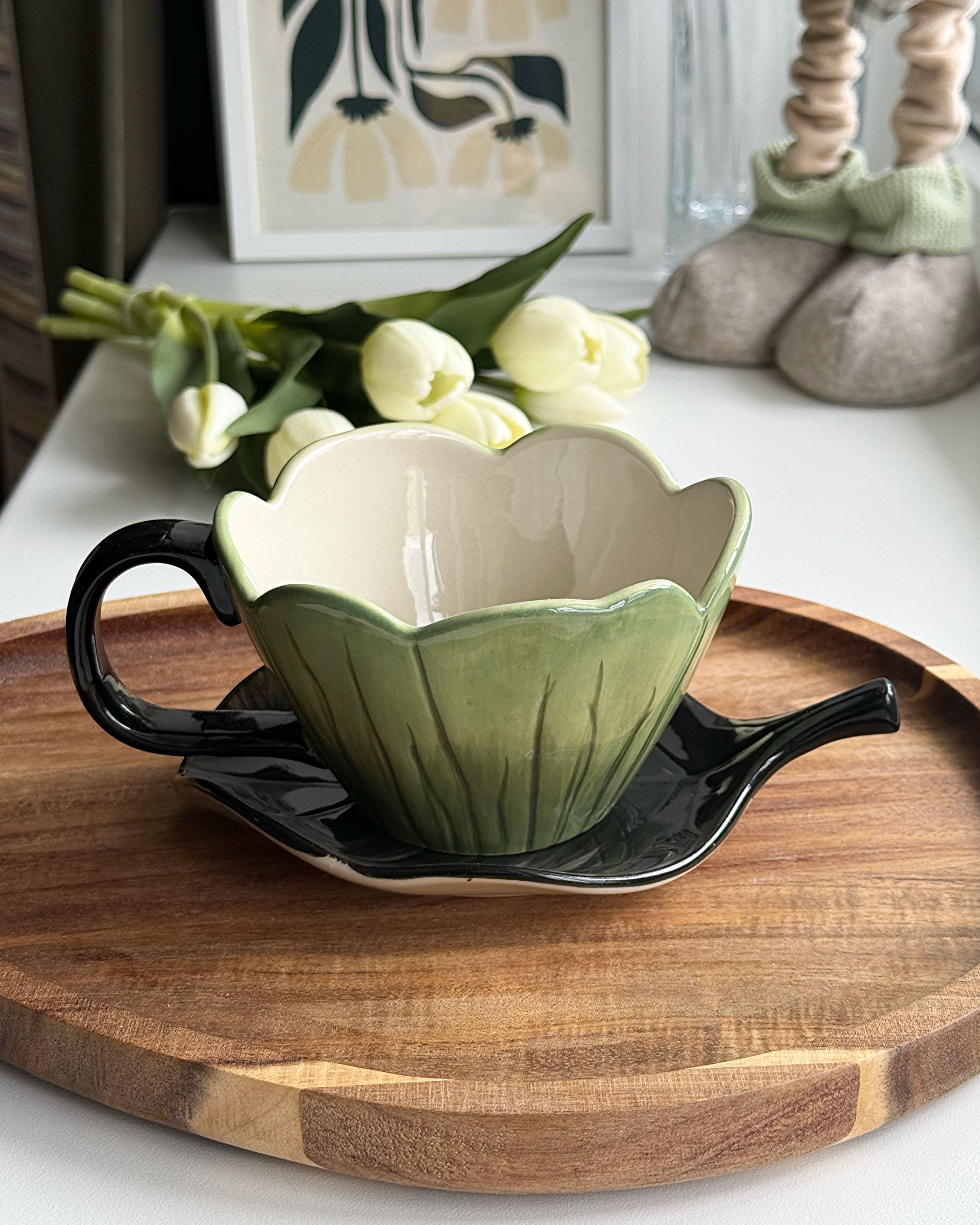 (УЦІНКА) Чашка з блюдцем "Green petal" 300 мл