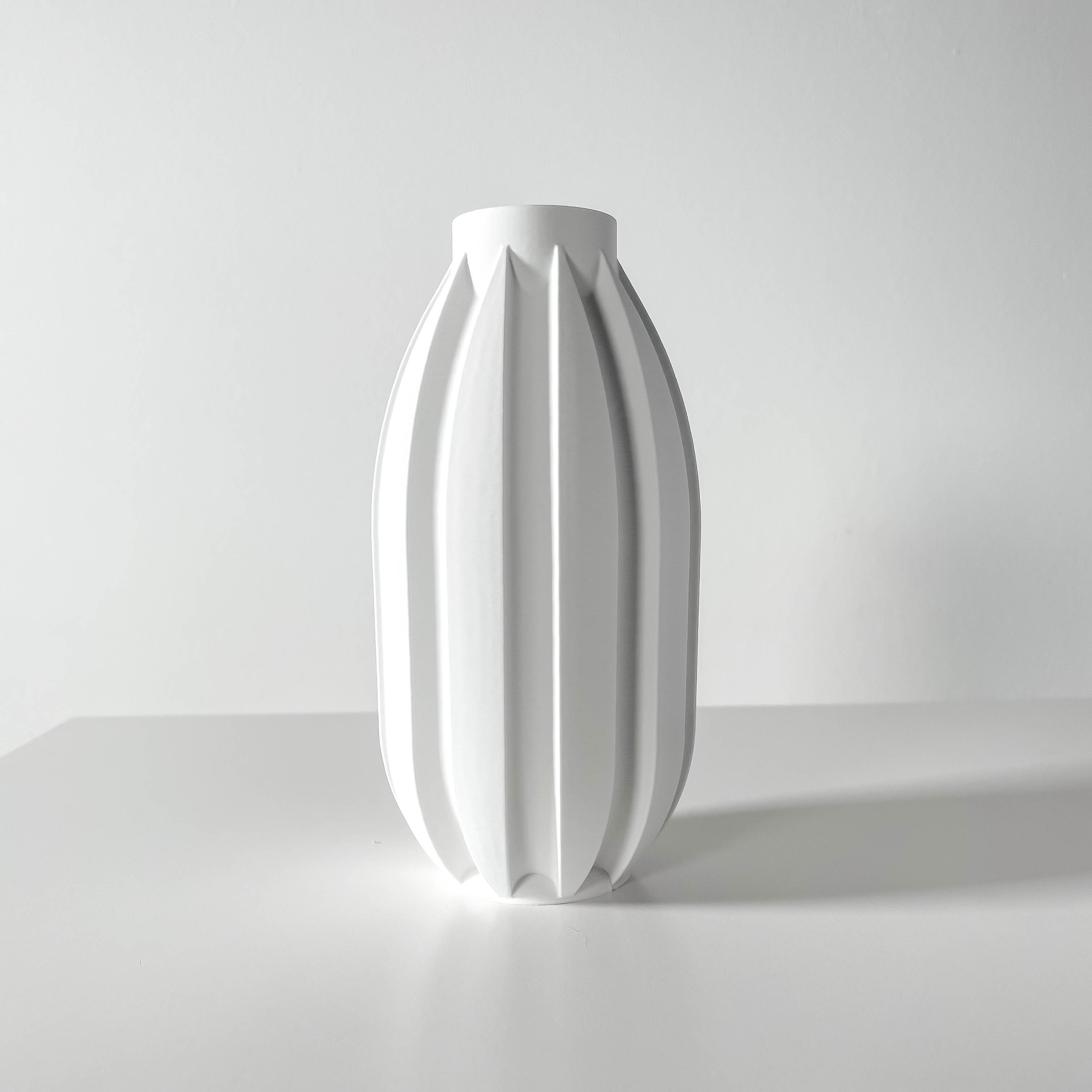 Akin Vase – Stylish 3D Printed Vase