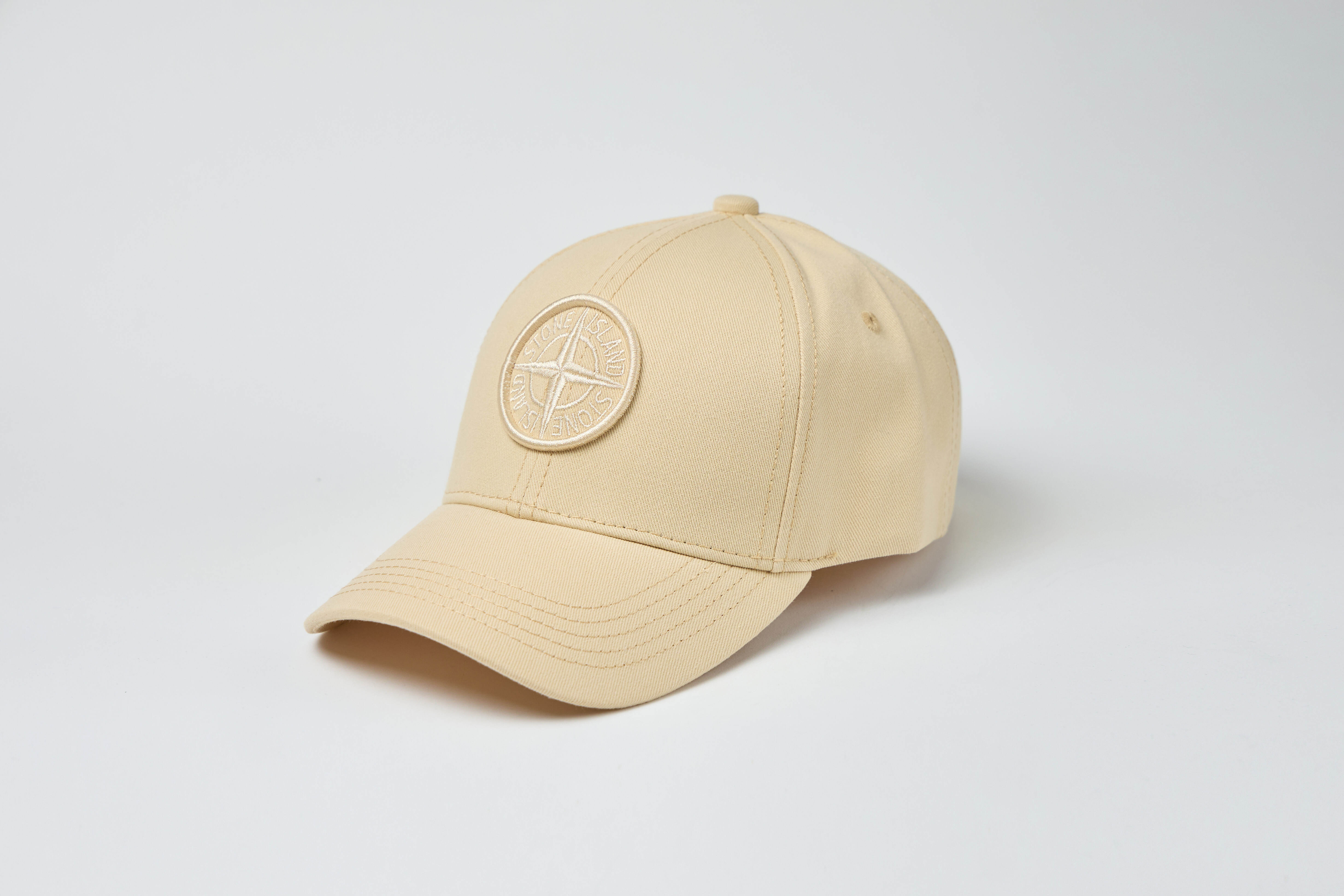 Бейсболка Stone Island - Стоун Айленд Бежева Вишивка Бежева Копія