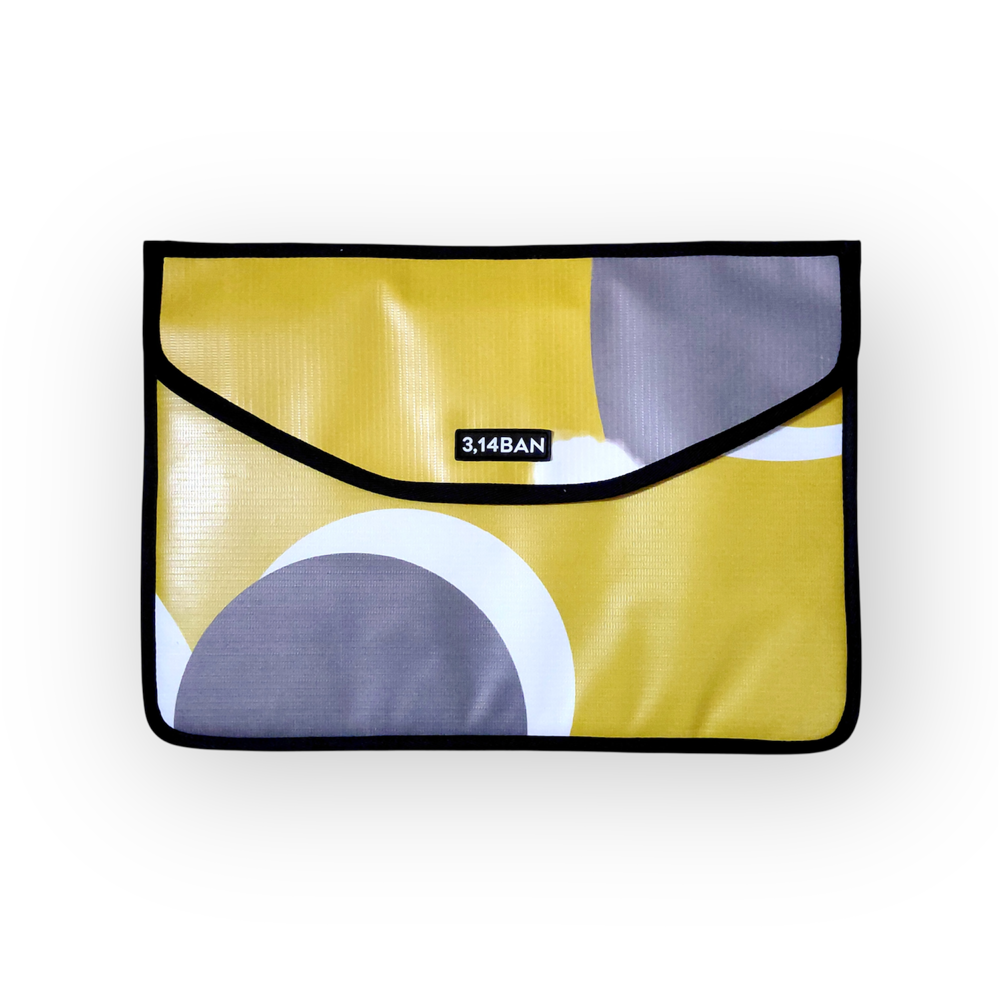 Laptop Sleeve from a Banner 25 × 35 cm
