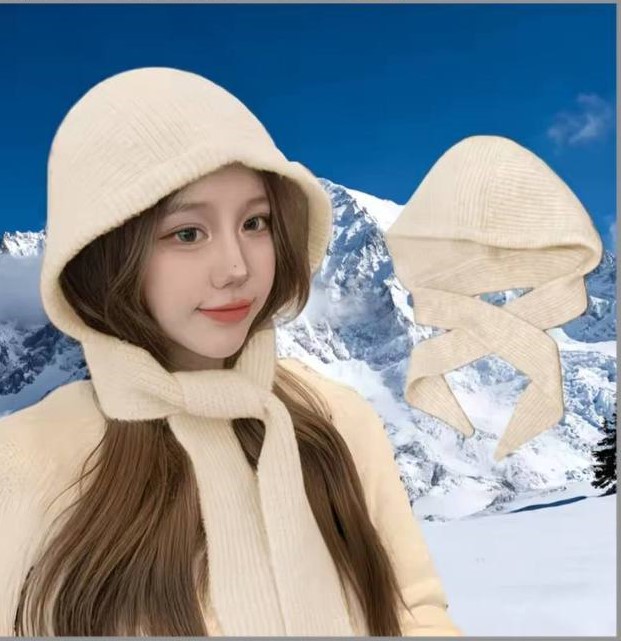 Капор, шарф капюшон, молочний