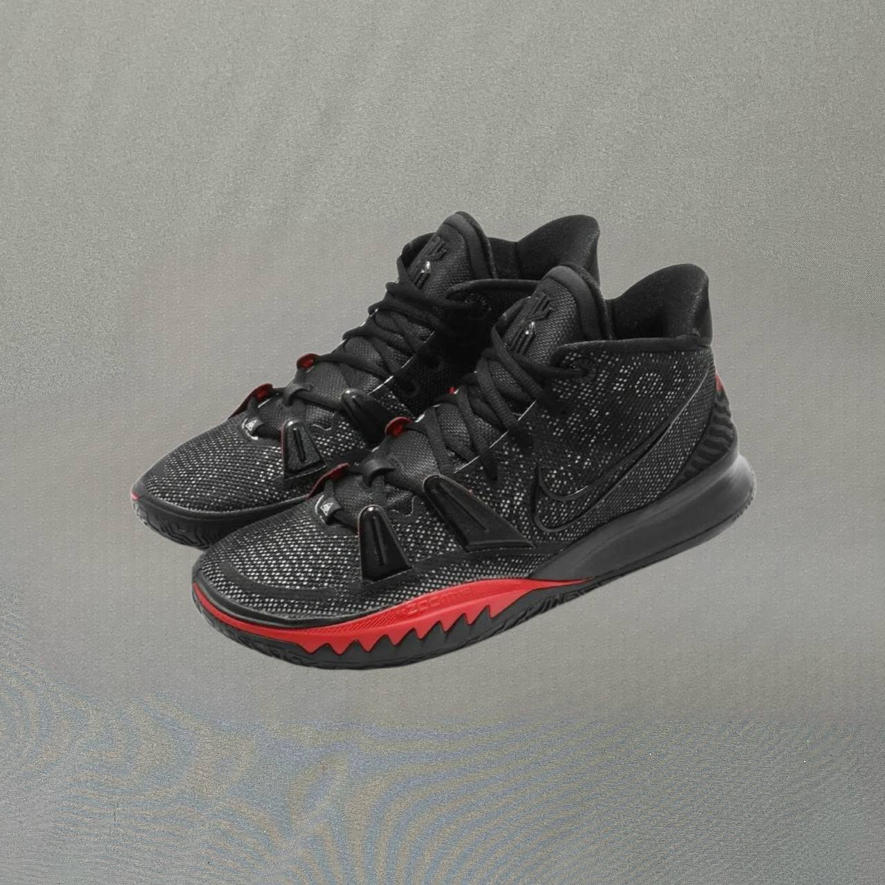 Nike Kyrie 7 black