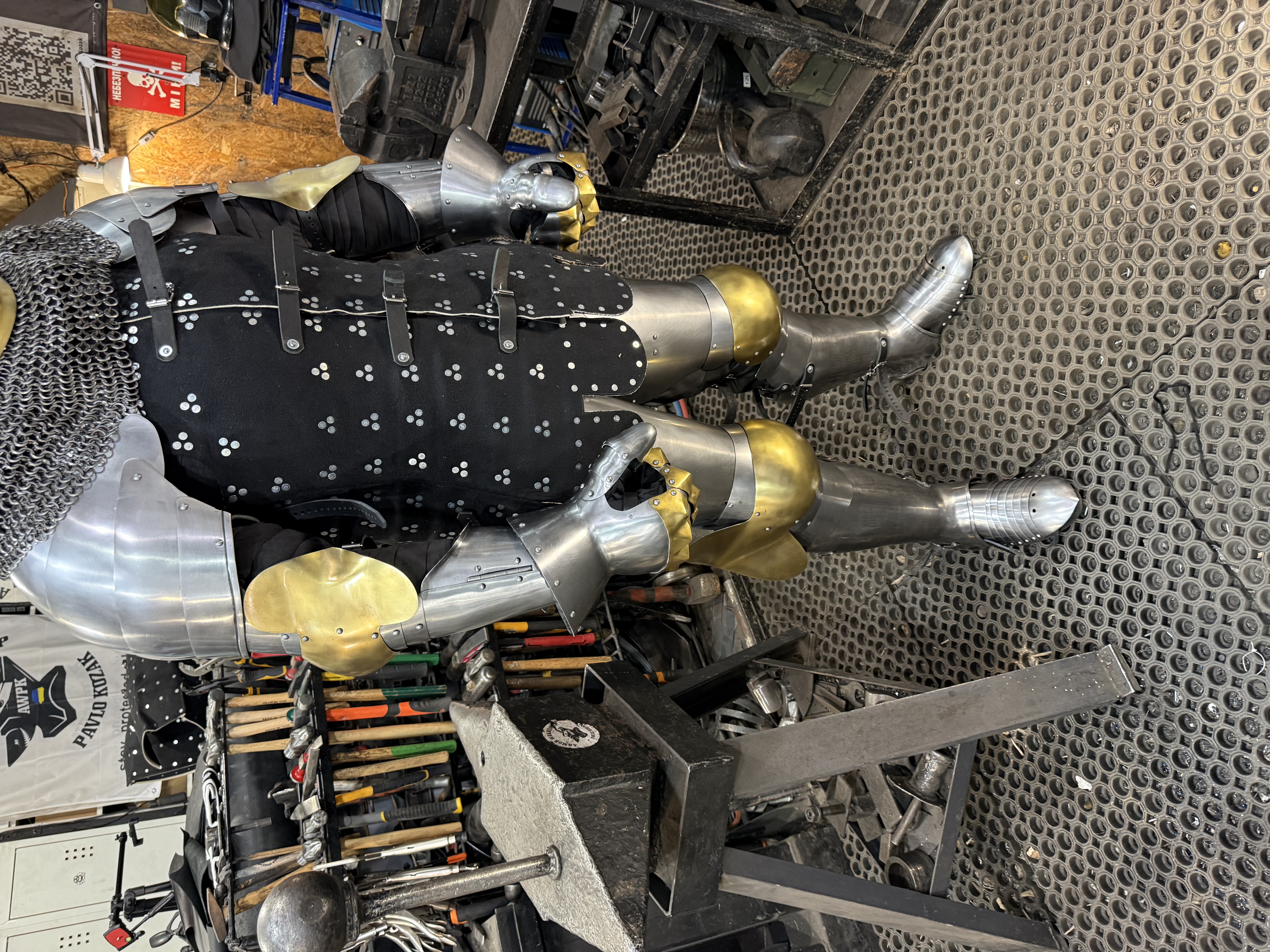 Full armor set “brass style”