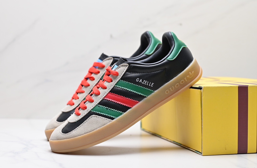 Gucci Adidas Supreme Canvas Low Top Sneakers