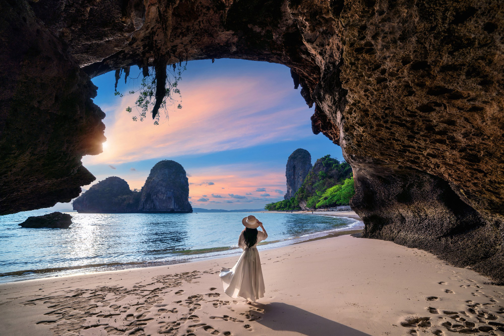 Krabi 4 Island Tour – Explore Stunning Beaches & Crystal-Clear Waters