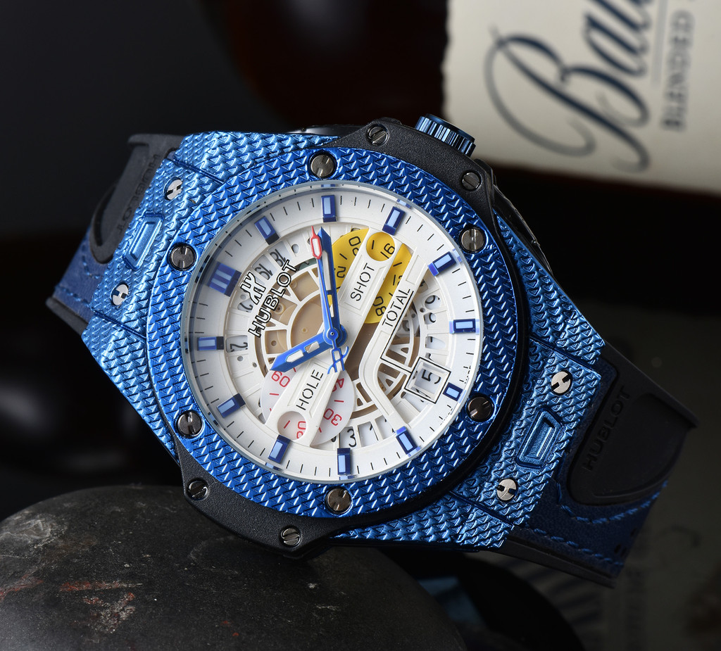 Big Bang Unico Golf Sky Blue Carbon 45mm REF: 416.YE.1122