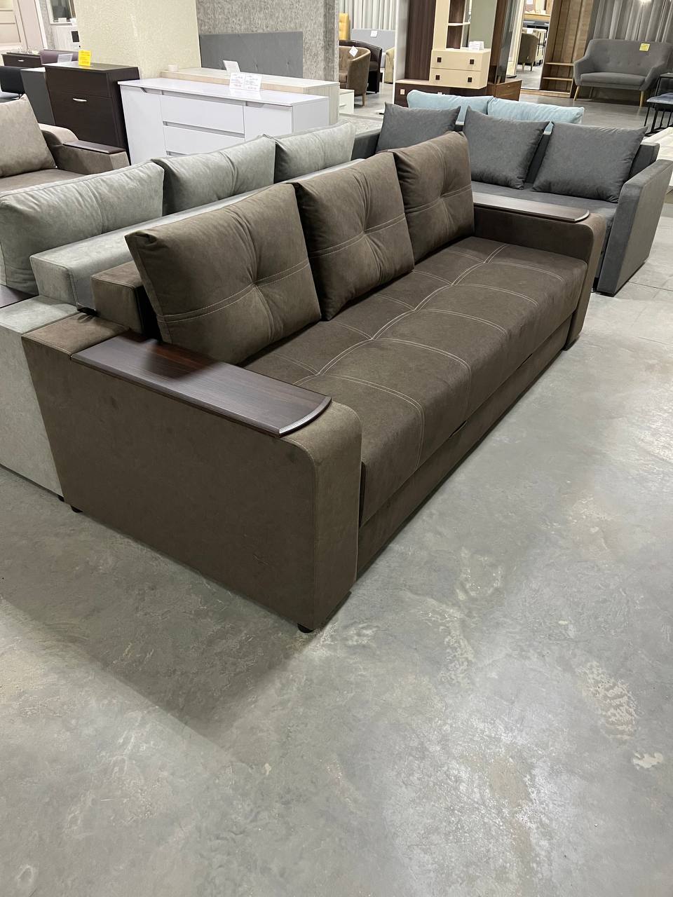 БРАУН M04 диван