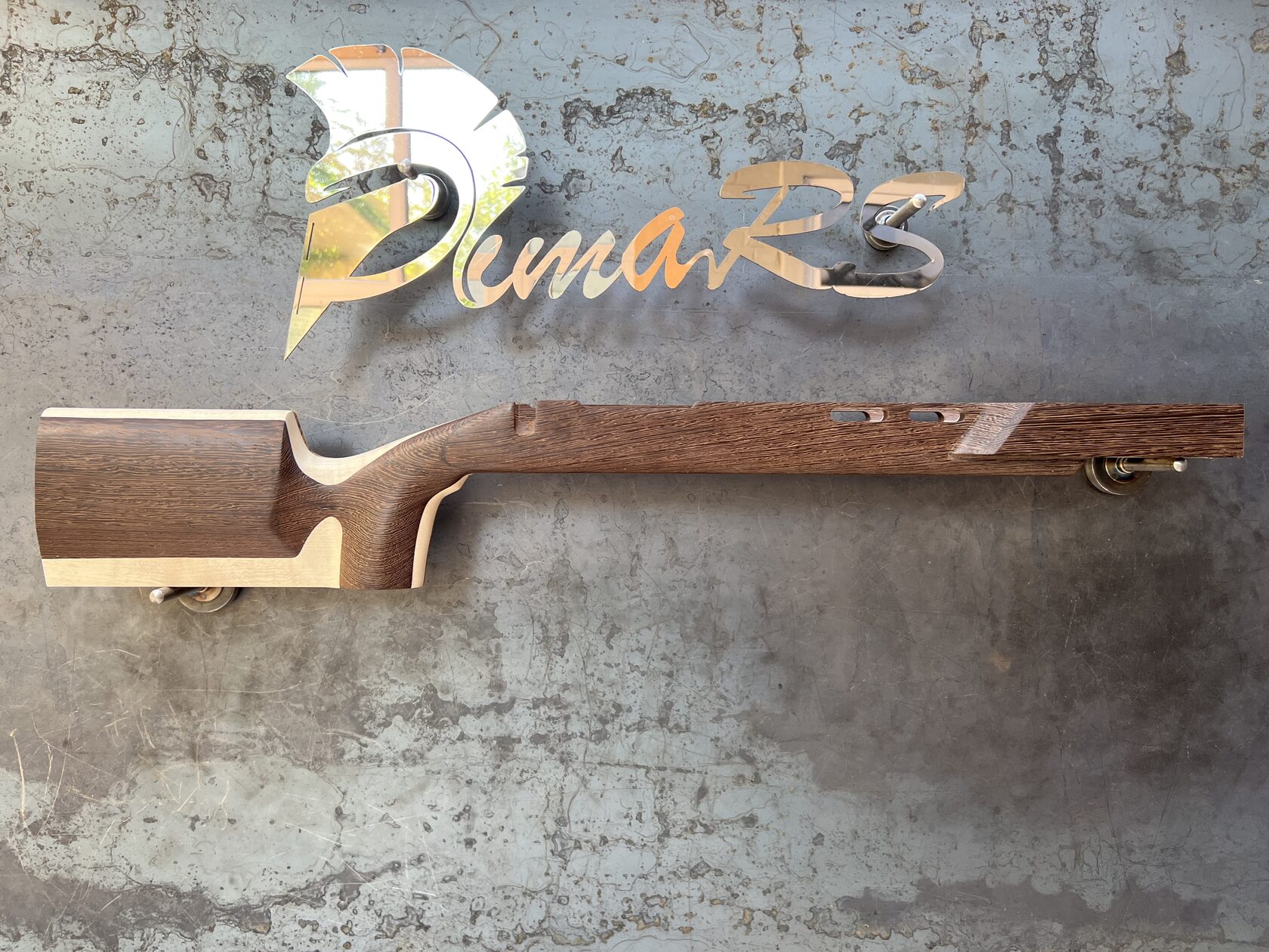 F-Open - LCG (Low Center Gravity)  �84