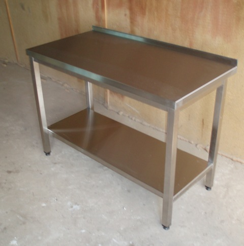 Стіл виробничий з нержавіючої сталі 1000х600х850