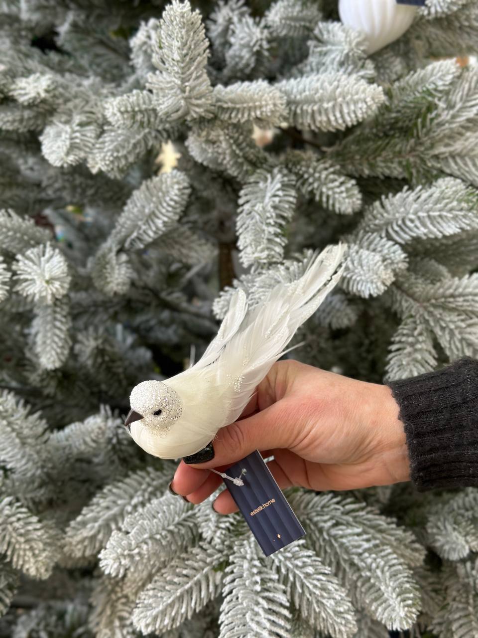 Декоративний птах на кліпсі, 18 см, з декором з бусин та глітера, 3 дизайни