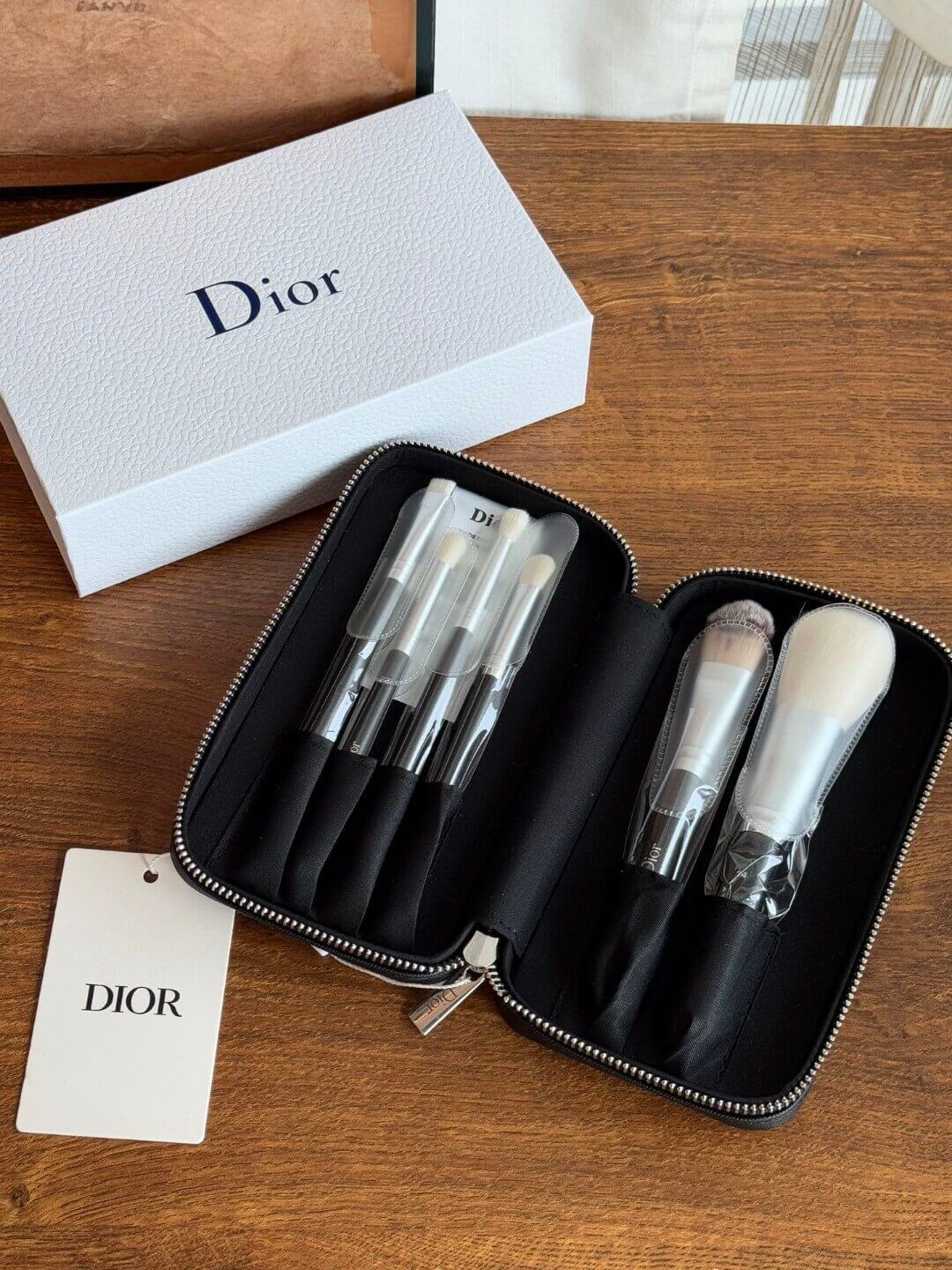 Dior набір пензлів для макіяжу
